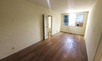 Imagem 2: Apartamento com 2 quartos, vaga de garagem em condomínio com total infraestrutura à venda