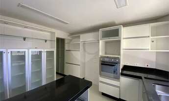 Imagem 7: Apartamento na Região de Santa Terezinha com 143 metros de área útil com 4 dormitórios