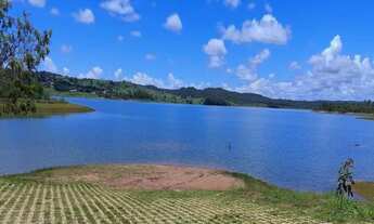 Imagem 5: Casa no Lago Corumbá IV - Condomínio Interlagos