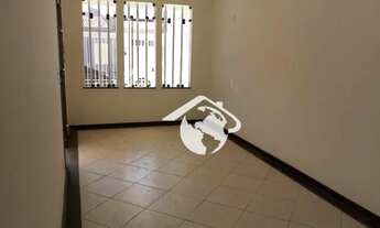 Imagem 2: Casa no bairro Jabotiana, com 4 dormitórios à venda, 230 m² por R$ 550.000 - Jabotiana - A