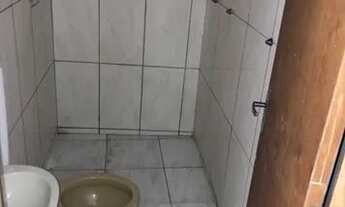 Imagem 4: Kitnet em Guaratiba ( não paga água e luz