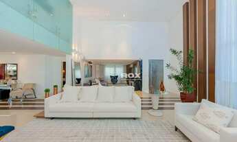 Imagem: Casa em condomínio com 5 suítes à venda