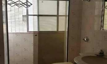 Imagem 2: R$ 470 mil ou R$ 4 mil + encargos. Apartamento à venda em Santos-SP, no Gonzaga: 2 quartos