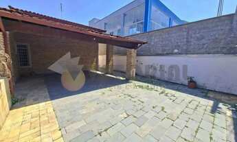 Imagem 2: Casa térrea com edícula em região Central de Caraguatatuba