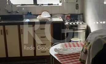 Imagem 4: Apartamento desocupado, 2 quartos, andar alto, garagem na Cidade Baixa