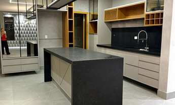 Imagem: Vendo sobrado com vista permanente serra