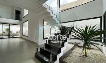 Imagem: Casa alto padrão com 03 suítes dormitório