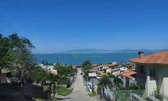 Imagem 2: Terreno de 2870 m² à venda, Vista Panorâmica do Mar com viabilidade - Sambaqui, em Florian