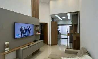 Imagem 6: Casa com 3 quartos sendo 1 suíte no Jardim Fonte Nova, excelente espaço no fundo e muito m