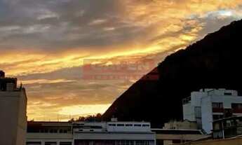 Imagem 2: Excelente OPORTUNIDADE ÚNICA!! Vendo espetacular apartamento 100% REFORMADO, amplo, arejad