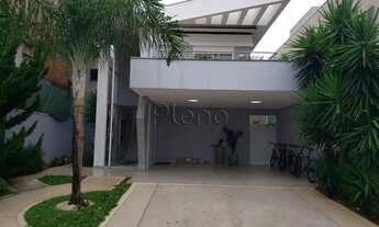 Imagem: Sobrado à venda com 3 suítes no Swiss