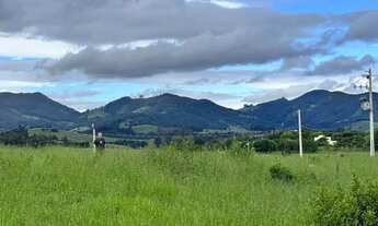 Imagem 2: Terreno em Joanópolis em condomínio fechado para venda com 1000m²
