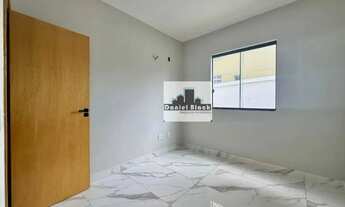 Imagem 6: Casa à Venda no Bairro Santa Mônica, Belo Horizonte Oportunidade Imperdível!