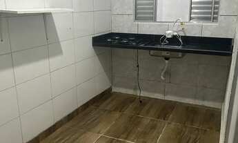 Imagem 3: Alugo casa com sala, cozinha, quarto, 2 banheiro, corredor, lavanderia área de serviço