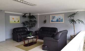 Imagem 3: Apartamento reformado todo em porcelanato e móveis planejados