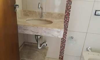 Imagem 3: Aluga-se sobrado centro Campo Mourão 100m² + garagem para 2 carros