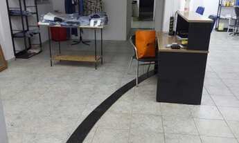 Imagem 2: Valdir Galpão / depósito com 3 vagas na garagem