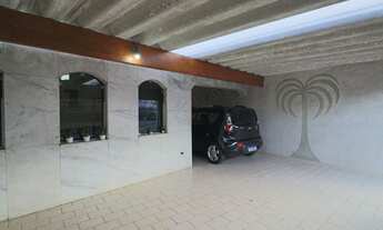 Imagem 2: Sobrado para venda possui 327 metros quadrados com 5 quartos em Vila Progresso - Santo And