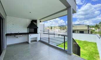 Imagem 3: Sobrado para venda possui 110 metros quadrados com 3 quartos em Jardim do Lago - Atibaia