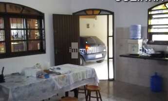 Imagem 3: Casa pronta no centro de Vargem Grande ? 4 dormitórios