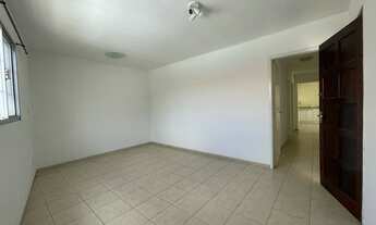 Imagem 3: Casa térrea centro de Jundiaí. Casa térrea com 2 quartos, sala , wc social, cozinha com a