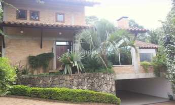 Imagem: Linda residência rústica,4 suites,armários,muita