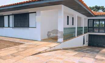 Imagem 2: Casa à venda com 352 m² construídos, quintal grande, 5 vagas, ensolarada, no Seminário, Cu