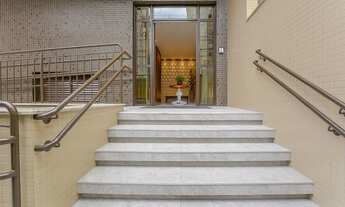 Imagem 5: Apartamento para venda tem 31 metros quadrados com 1 quarto em Água Verde - Curitiba - PR