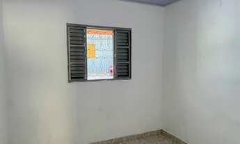 Imagem 5: Casa a venda com edícula nos fundos, ótima localização e bem conservada