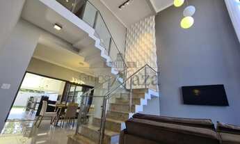 Imagem 3: Casa de condomínio para venda com 183 metros quadrados com 3 quartos