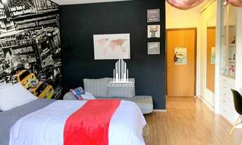 Imagem 2: Linda Casa Casa em condomínio com 4 dormitórios