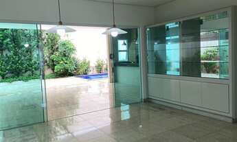 Imagem 3: Casa de condomínio para venda possui 395 metros quadrados com 4 quartos em Gávea - Uberlân