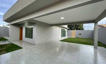 Imagem 3: Linda casa nova a venda no Carandá Bosque