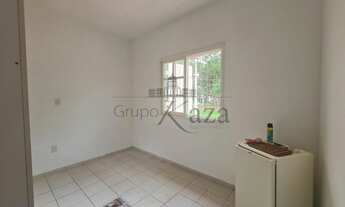 Imagem 2: Casa para aluguel tem 122 metros quadrados com 3 quartos