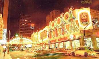 Imagem 6: Terreno estrutural de esquina no centro e lojas para empresa de departamentos