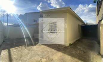 Imagem 4: Excelente casa no centro de Goiânia ! Ótimo para escritório e clínicas !