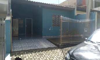 Imagem: Casa para Venda em Colombo, Campo Pequeno