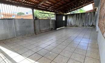 Imagem 4: Casa Rua 200 - Vila Nova