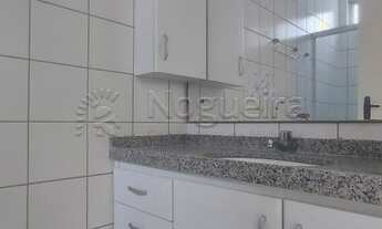 Imagem 4: Apartamento para venda com 65 metros quadrados com 2 quartos em Aflitos - Recife - PE