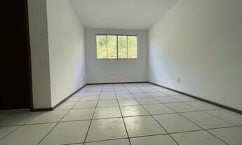 Imagem 3: Apartamento para Venda em Juiz de Fora, Costa Carvalho, 2 dormitórios, 1 banheiro, 1 vaga