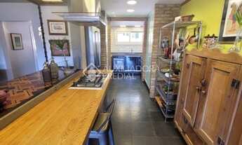 Imagem 4: PORTO ALEGRE - Casa Padrão - Chácara das Pedras