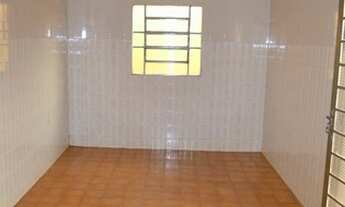 Imagem: Vende-se Casa com 03 dorms. No Centro de