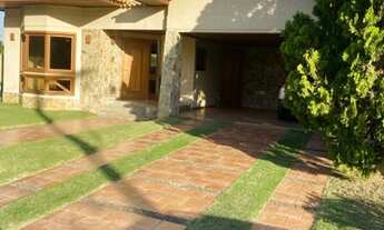 Imagem: Casa Condomínio Fechado / 4 Quartos/ 1.800.000,00