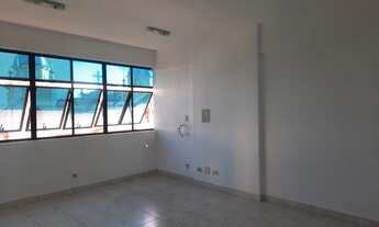 Imagem 6: 4395-Sala/Conjunto para aluguel possui 30 metros quadrados em Centro - Taubaté - SP