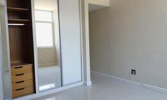 Imagem 7: Apartamento de 224 metros quadrados no bairro Ipanema com 3 quartos