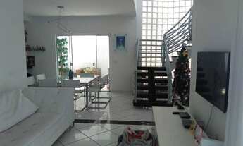 Imagem 4: Casa á venda de alto padrão em condomínio fechado em Suzano