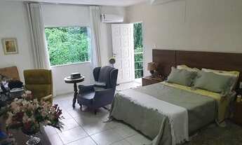 Imagem: Casa de condomínio com 730m2 com 4 quartos