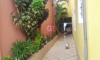 Imagem 3: Casa para aluguel tem 227 metros quadrados com 3 quartos em Jardim Maria Amélia - Jacareí