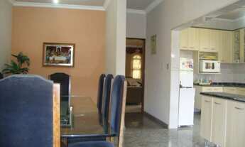 Imagem 2: Sobrado 300 m2 5 quartos 2 suítes + edicula completa, aceita apartamento de menor valor