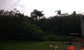 Imagem 4: Confira. Casa com 03 dormitórios, na praia de Bal. Barra do Sul - SC